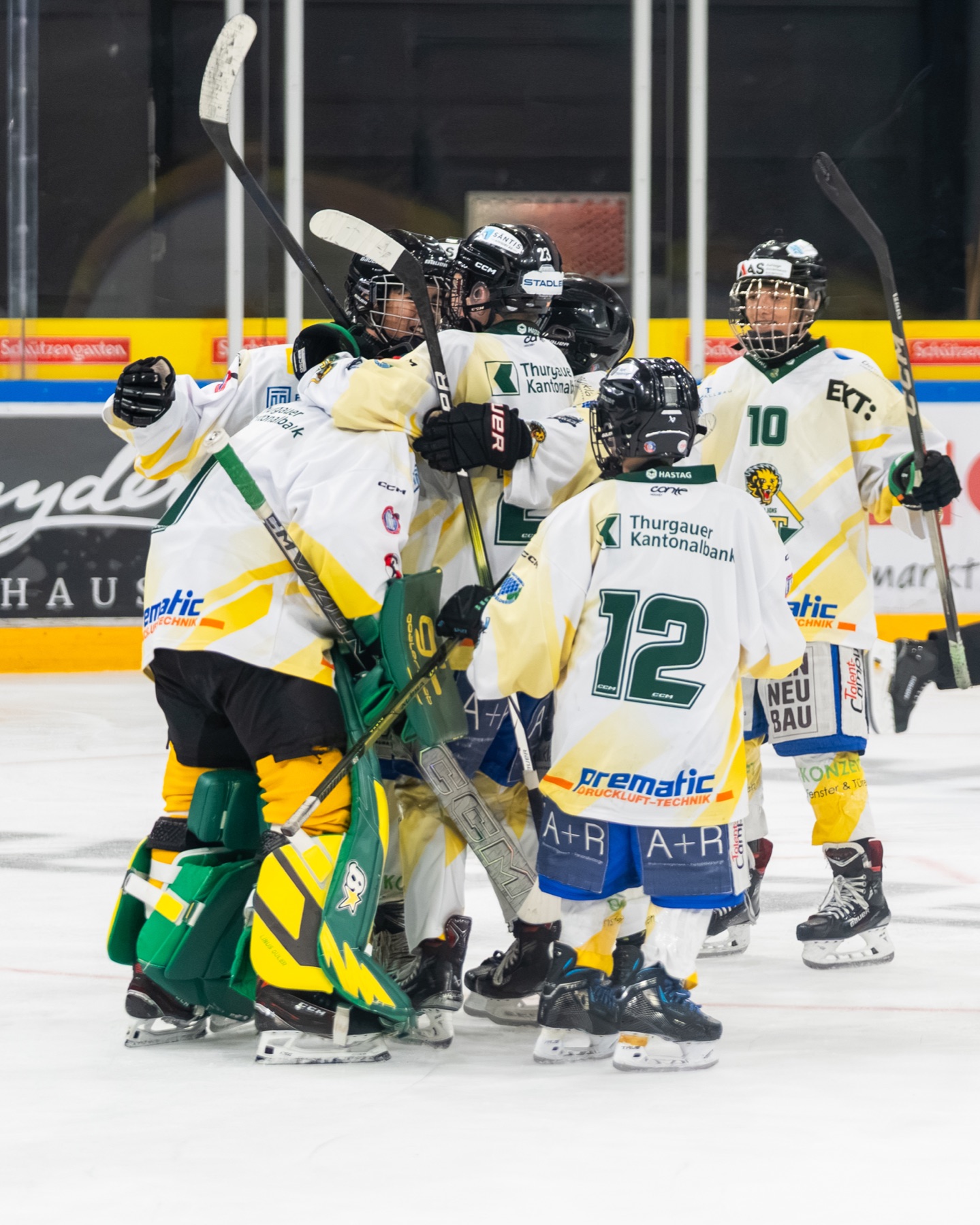 HCT Young Lions U14-Elit feiern beim Tagesturnier in Rapperswil
